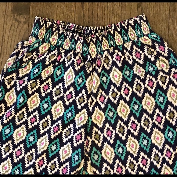 🔴 Wide Leg Palazzo Pants for Summer in Size M - Picture 3 of 10